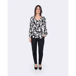 Blouse with an emphasized waist | | Dika.rs - 1 Blouse with an emphasized waist | - 1