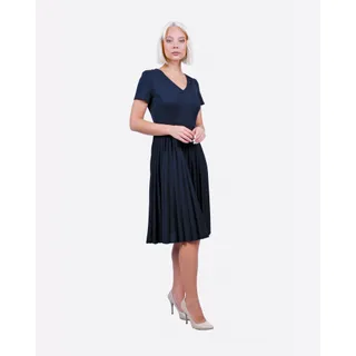Dress with pleated bottom |  - 3