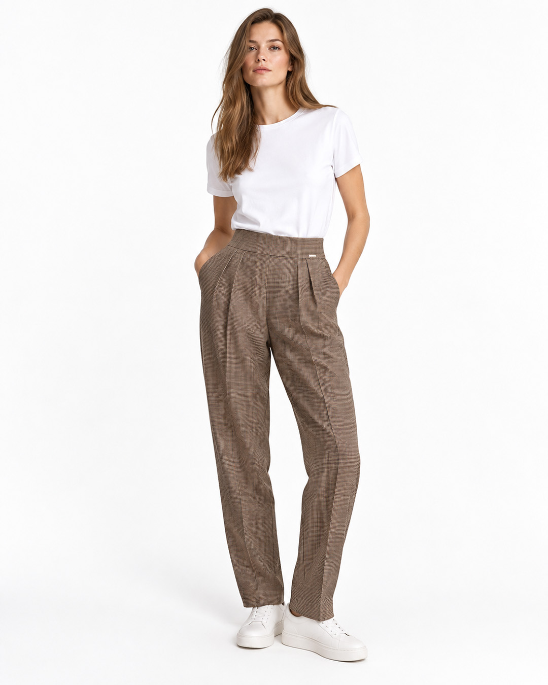 .Checked trousers with a straight silhouette | Trousers - 3