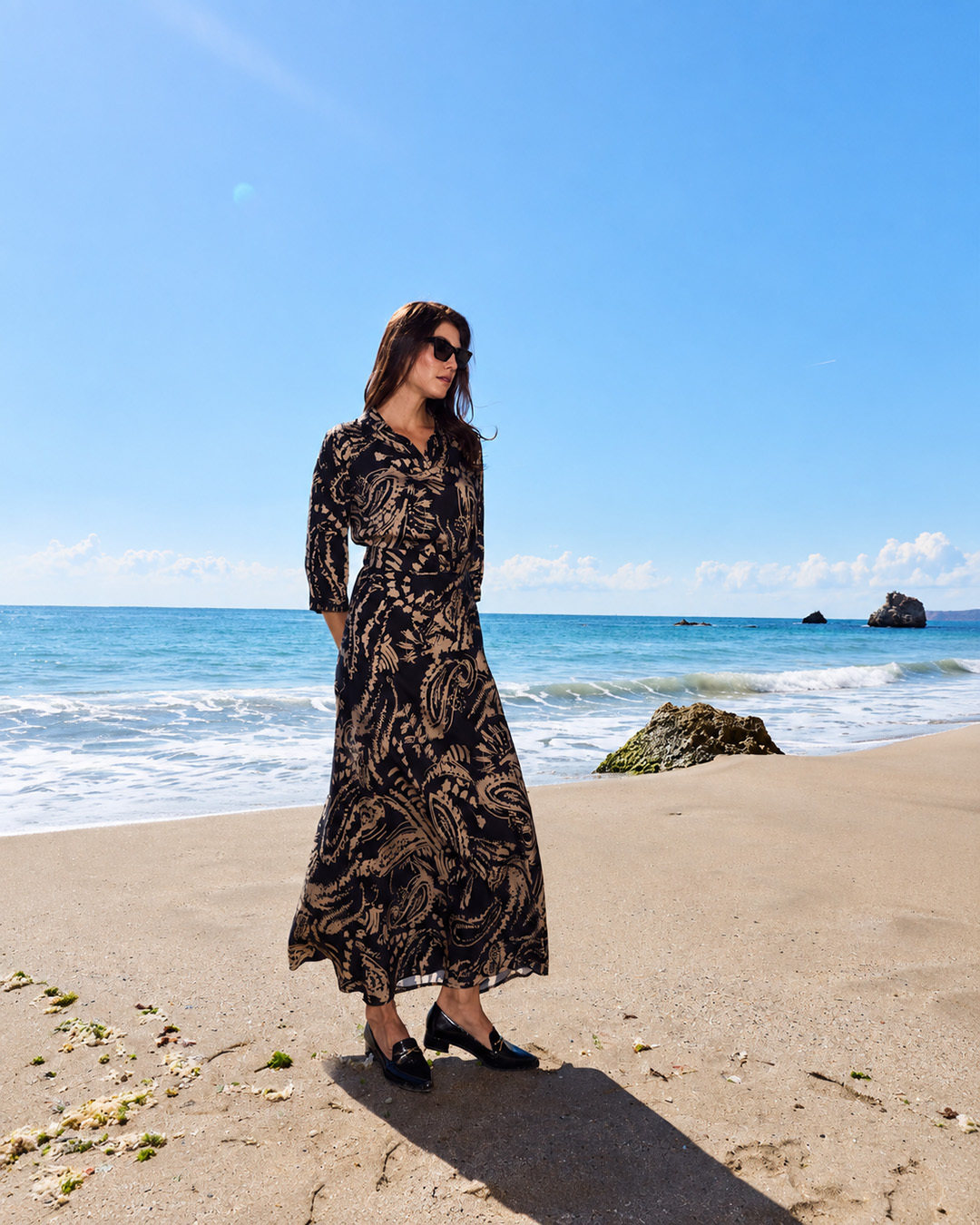 Women's dress in 100% viscose with an artistic print | Dresses - 1