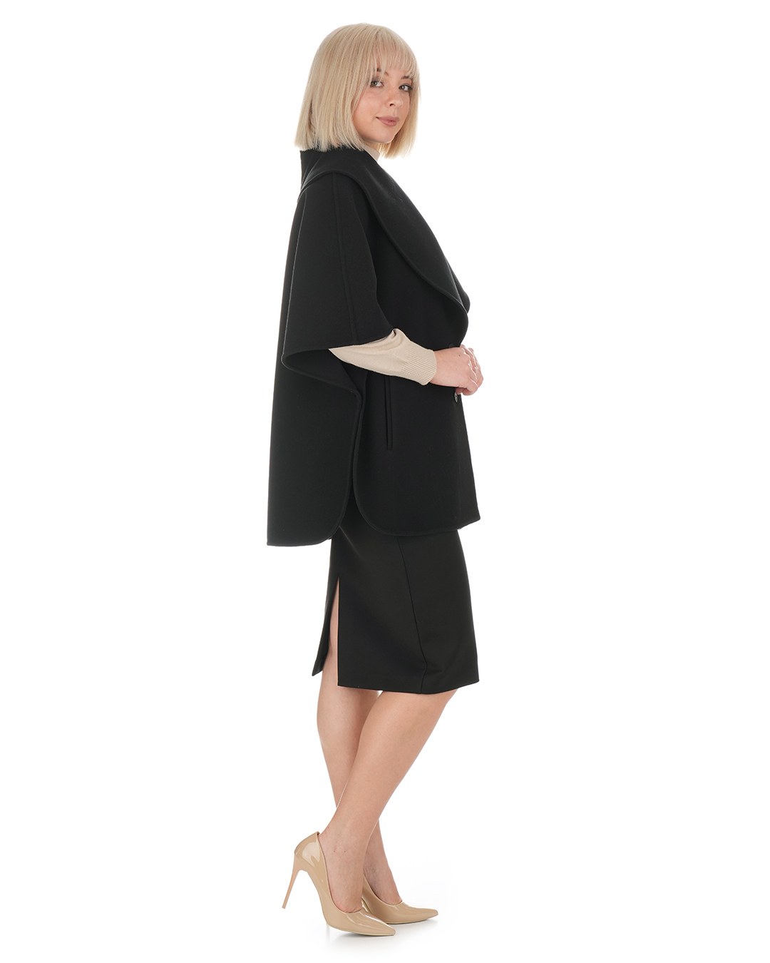 Black wool coat with wide lapels and 3/4 sleeves | Outerwear | Dika.ge - 2 Black wool coat with wide lapels and 3/4 sleeves | Outerwear - 2