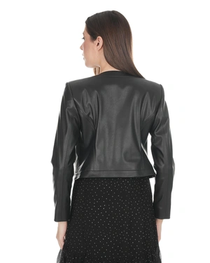 Jachetă elegantă din piele ecologică neagră cu bretele împletite | Sacouri - 6