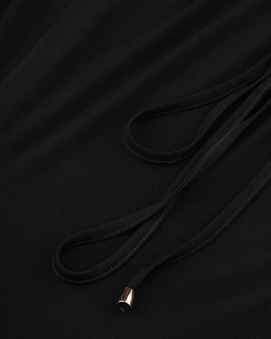 Crni kombinezon bez rukava, od žerseja | Pantalone i Helanke | Dika.rs - 2 Crni kombinezon bez rukava, od žerseja | Pantalone i Helanke - 2