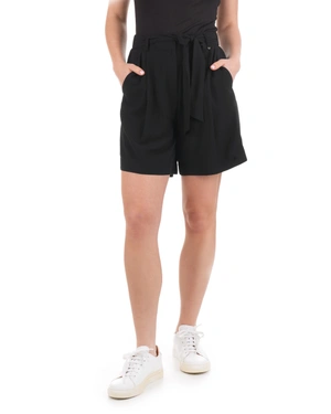 Черни бермуди от вискоза, с басти | Kъси панталони - 1