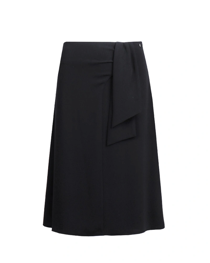 Classic black skirt with lining and an elegant waist tie | Gift guides | Dika.bg Classic black skirt with lining and an elegant waist tie | Gift guides