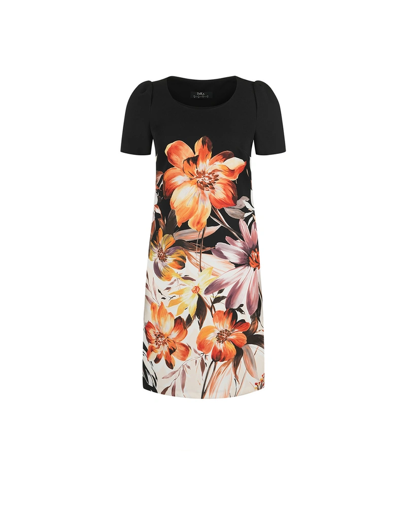 Dress with vibrant floral print on a contrasting gradient background | NEW