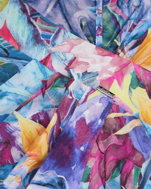 Wrap dress with a tropical print | Dresses and Jumpsuits - 2