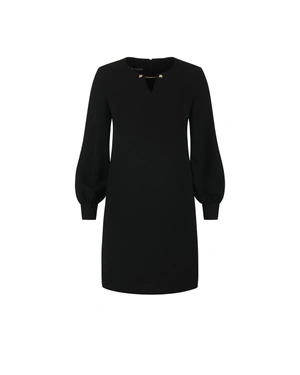 Little black dress with long sleeves | Iconic colors | Dika.ge Little black dress with long sleeves | Iconic colors