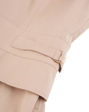 Светлобежова памучна рокля с декоративни джобове с капаци | НОВО - 4