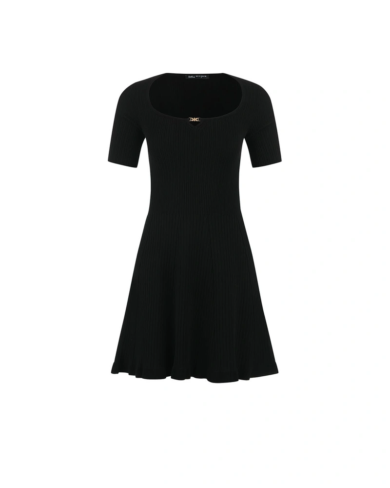 Black knitted dress with short sleeves and square neckline | NEW | Dika.rs Black knitted dress with short sleeves and square neckline | NEW