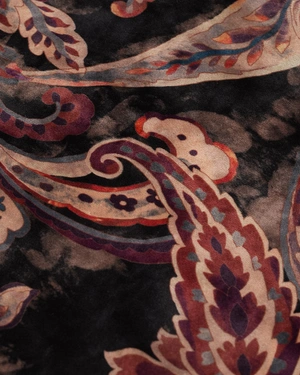 კლასიკური ნაქსოვი ბლუზა ნათელი პეისლის მოტივით შავ ფონზე | მაისურები და ტოპები - 2