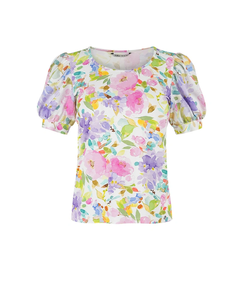 Тениска от вискоза с десен пролетни цветя | НОВО | Dika.bg Тениска от вискоза с десен пролетни цветя | НОВО