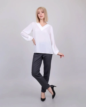 V-neck blouse | All products | Dika.bg - 1 V-neck blouse | All products - 1