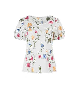 White cotton blouse with delicate floral embroidery | NEW | Dika.ge White cotton blouse with delicate floral embroidery | NEW