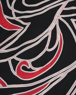 Блуза с червено-бял принт на черен фон и дълъг ръкав | КОЛЕКЦИЯ - 2