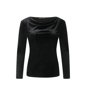 Black velvet blouse with a Greek neckline | 