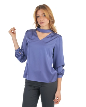 Satin-finish blouse in blue with V-shaped neckline | COLLECTION | Dika.rs - 3 Satin-finish blouse in blue with V-shaped neckline | COLLECTION - 3