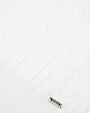 White knit blouse with textured motif | NEW | Dika.ge - 2 White knit blouse with textured motif | NEW - 2