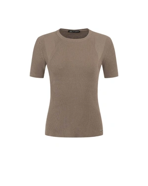 Изчистена бежова блуза с къс ръкав | КОЛЕКЦИЯ | Dika.bg Изчистена бежова блуза с къс ръкав | КОЛЕКЦИЯ