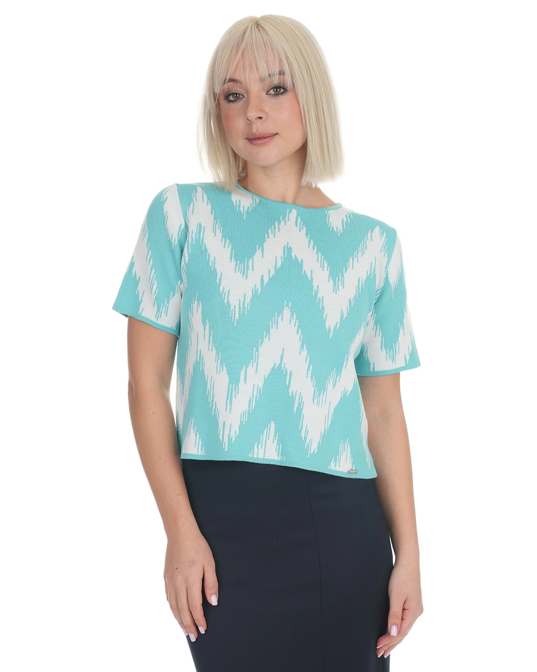 Knitted top with a geometric pattern in white and turquoise - see