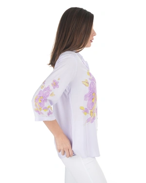 Light shirt with a floral detail, made of viscose and rayon | NEW - 3