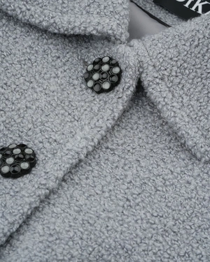 Short single-breasted bouclé coat in a wool blend, gray | Coats - 2