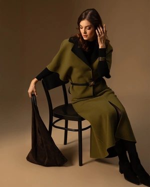 ორმხრივი შალის გარდამავალი პალტო ზეთისხილისფერ მწვანესა და შავში. | პალტო - 3