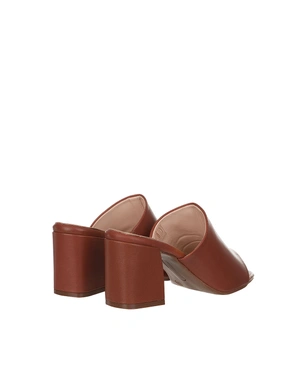 Кожени чехли в шоколадово кафяво | Обувки - 2