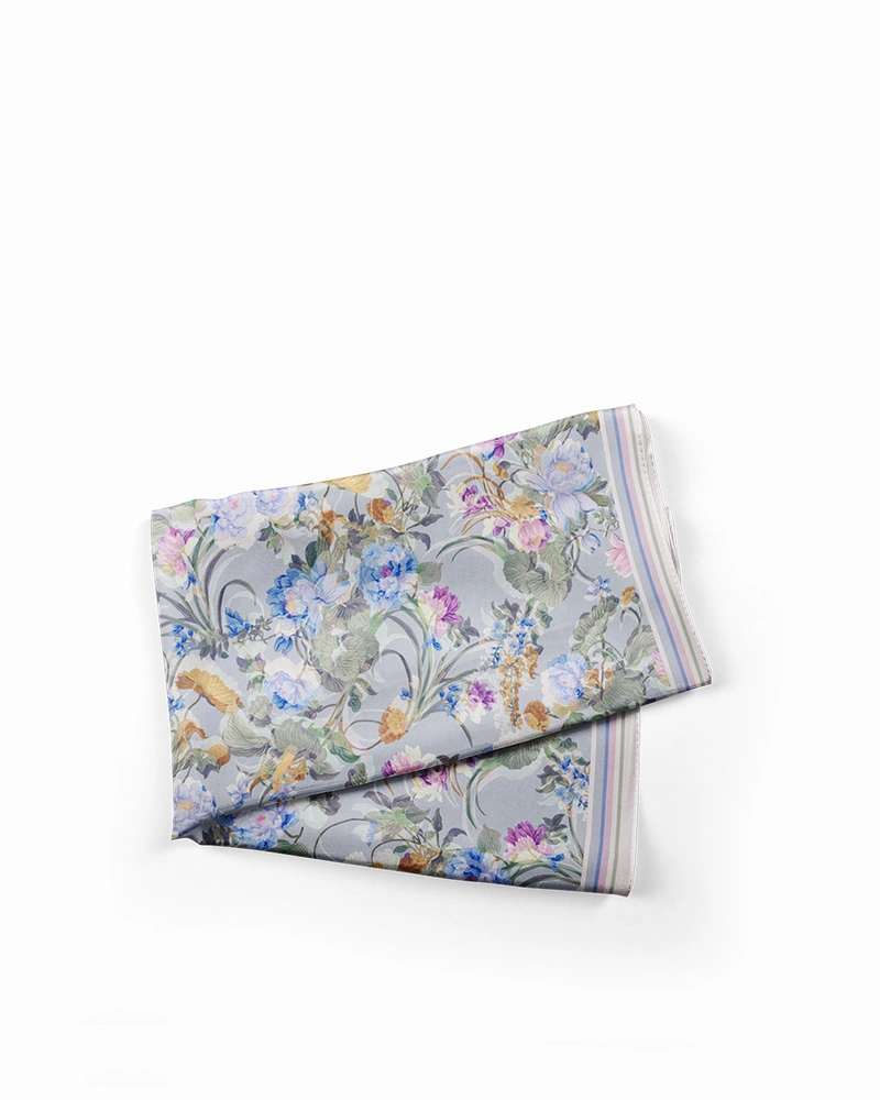 Women's scarf made from viscose and angora with a decorative motif | Scarfs | Dika.bg Women's scarf made from viscose and angora with a decorative motif | Scarfs