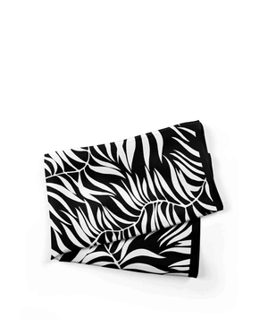 Scarf with a zebra pattern | Scarfs | Dikastore.ro Scarf with a zebra pattern | Scarfs
