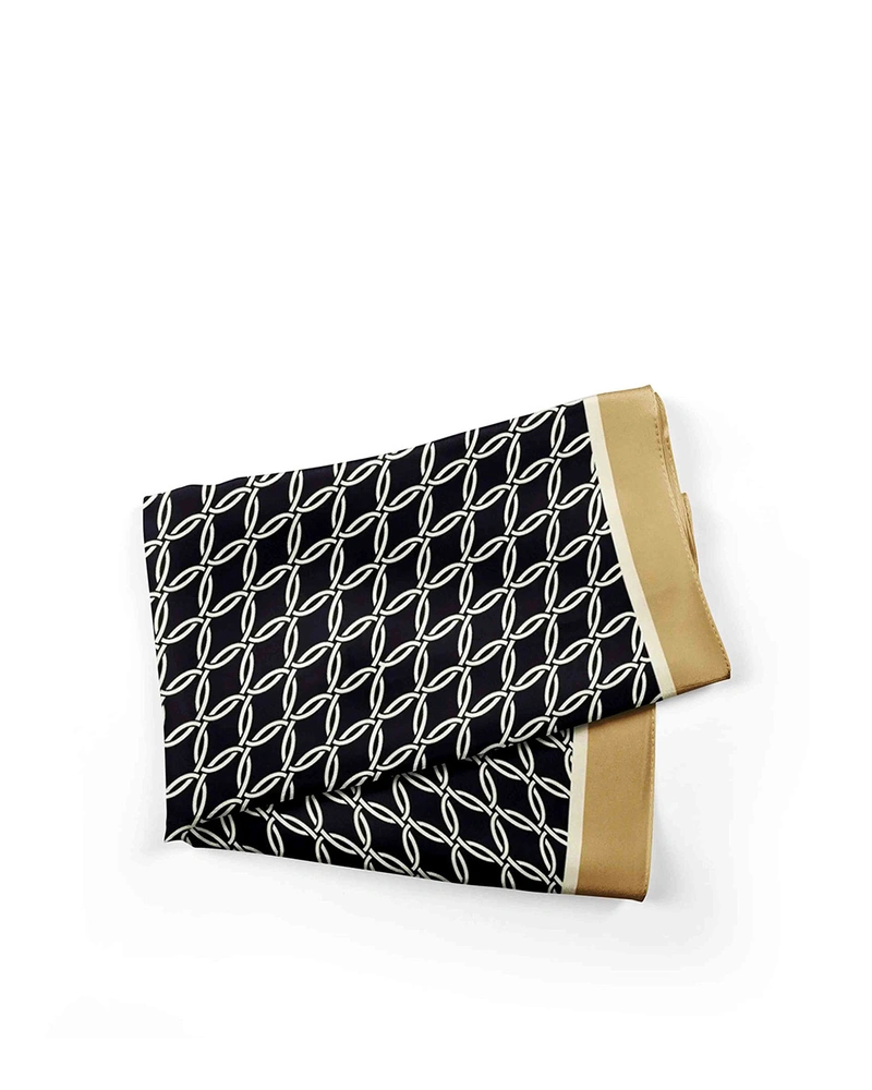 Eșarfă pătrată cu model de inele stilizat | Esarfe