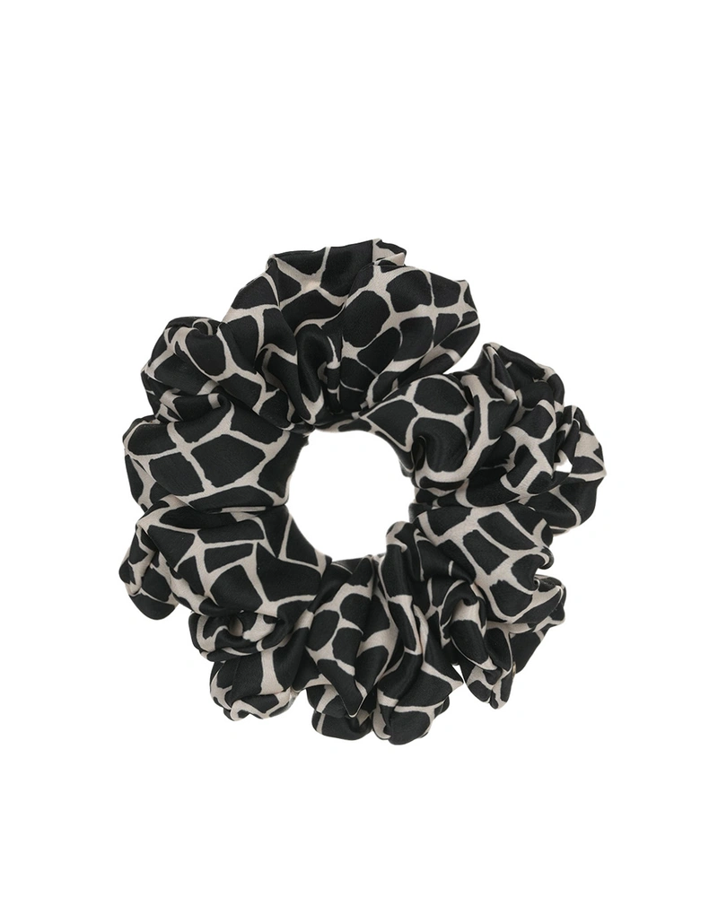 Black and beige scrunchie with geometric motif | Scrunchies