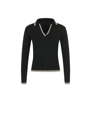 Black blouse with open collar | Knitwear | Dika.rs Black blouse with open collar | Knitwear