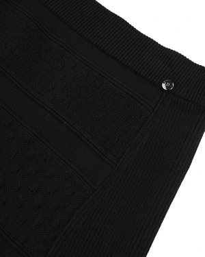 Black knitted skirt with a subtle A-line silhouette | Knitwear - 5