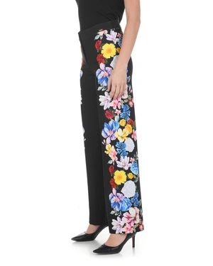 Черен прав панталон със страничен флорален принт | НОВО - 3