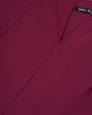 Burgundy dress with classic design and V-neckline | All products - 2