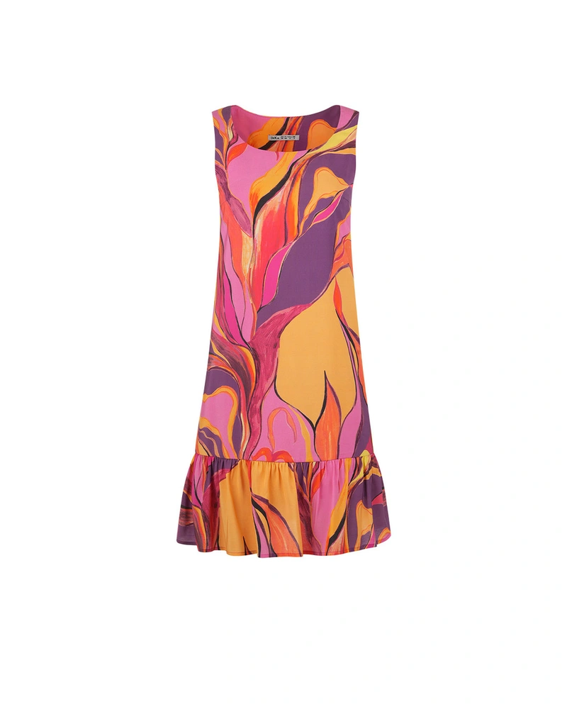 Dress with a ruffle at the lower part | Dresses