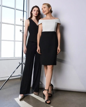 Elegant dress with dropped shoulder in white and black | Dresses - 1