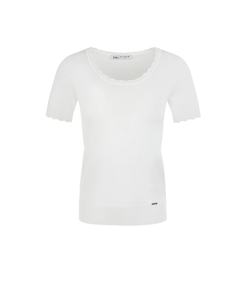 Fine spring sweater in white, with short sleeves, crew neck, made of viscose and cotton | Pulls | Dika.bg Fine spring sweater in white, with short sleeves, crew neck, made of viscose and cotton | Pulls