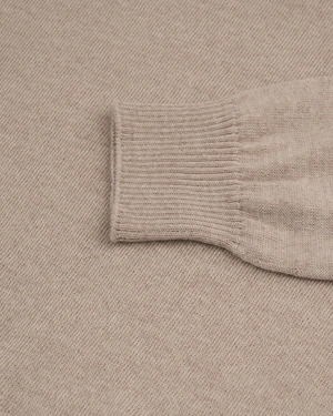 Fine turtleneck made of virgin wool, 3D knit |  - 2