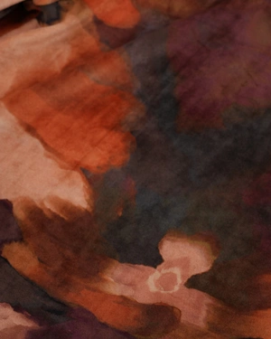 High-neck top with an abstract print | T-shirts and Tops - 4
