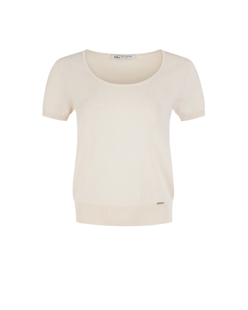 Knit blouse in viscose and cotton with short sleeves in ivory color | Blouses | Dika.bg Knit blouse in viscose and cotton with short sleeves in ivory color | Blouses