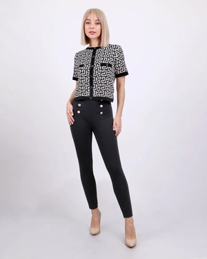 Клин с декоративни копчета | Панталони и Клинове | Outlet DiKa - 2 Клин с декоративни копчета | Панталони и Клинове - 2