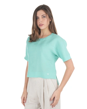 Linen short-sleeve blouse with clean-cut design in pastel green | Blouses - 2
