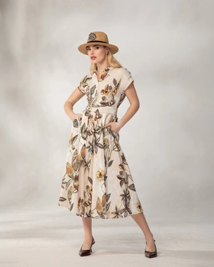 Long beige shirt dress with short sleeves and a floral pattern | Dresses - 11