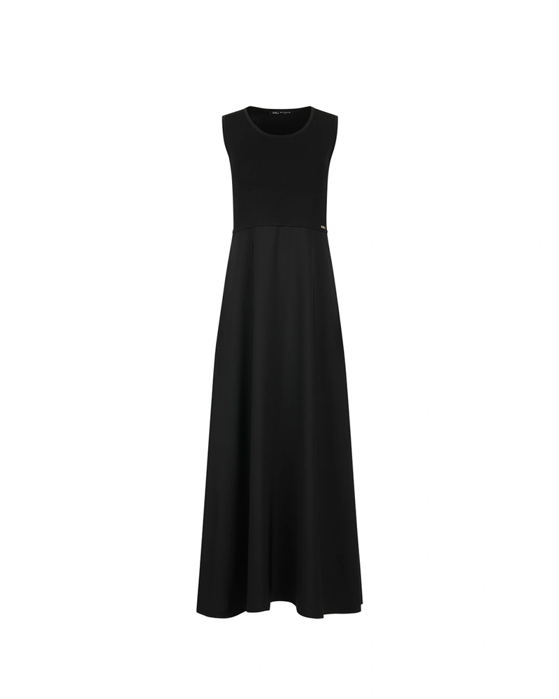 Long black sleeveless knit dress with a fitted top and slightly flared bottom | SUMMER COLLECTION OUTLET