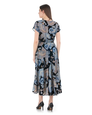 Maxi dress with paisley motifs on a black background | Dresses - 3