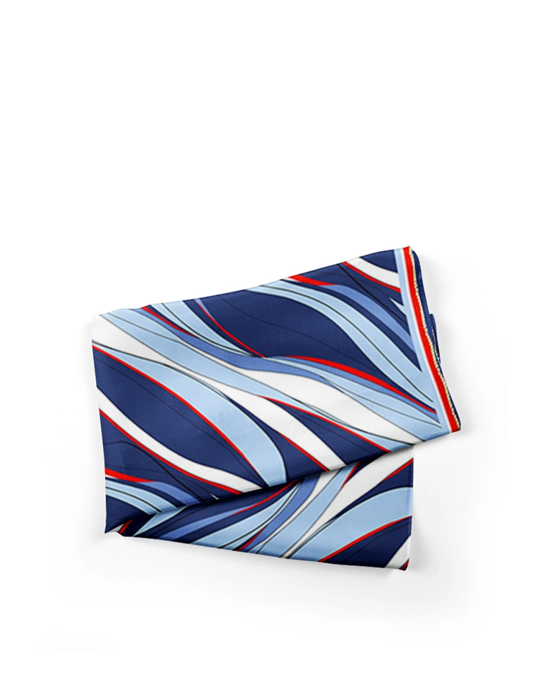 Mousseline pareo scarf with a marine print in blue with a fine red accent | Scarfs