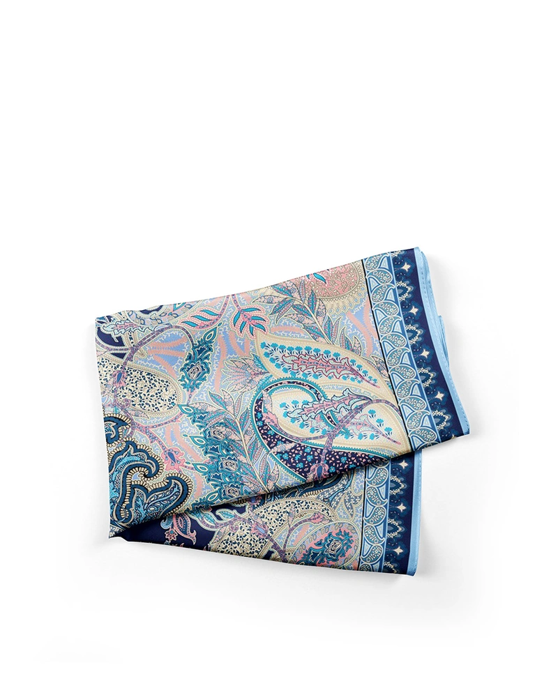 Pareo din șifon cu motive indiene în albastru | Foulards