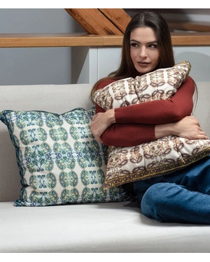 Декоративна калъфка за възглавница, с индийски мотив | DIKA HOME | Outlet DiKa - 4 Декоративна калъфка за възглавница, с индийски мотив | DIKA HOME - 4